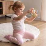 02 babyono senzorna igracka pjescani satjpg