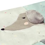 07 momi volpi dvostrana podloga za igru i prekrivac 120x160 cmjpg