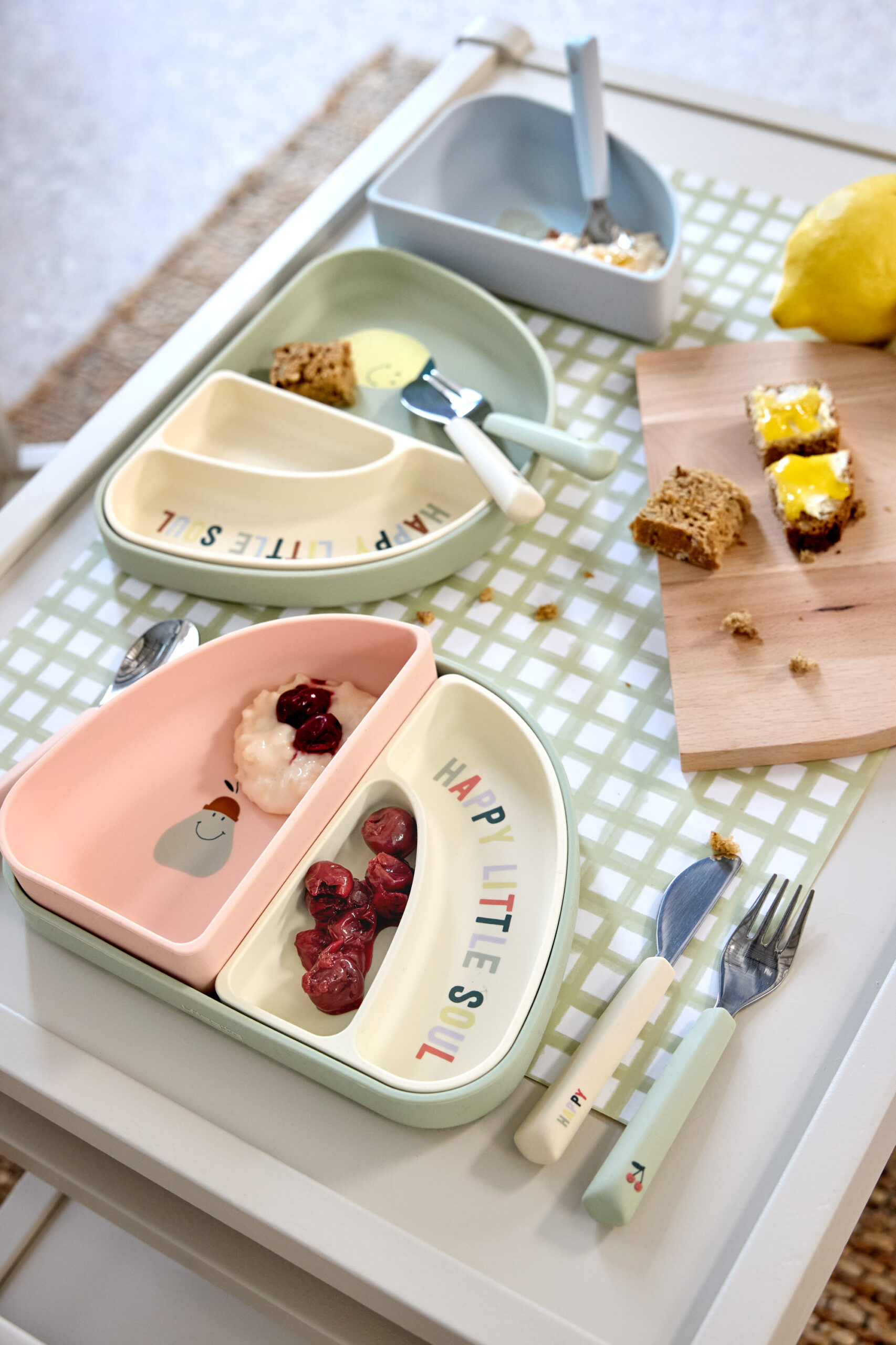 KID F24 13100262007 13100102007 13100264008 L 1 scaled 8