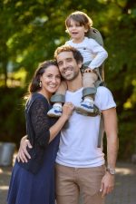 MiniMeis Olive Premium Lifestyle 1 2