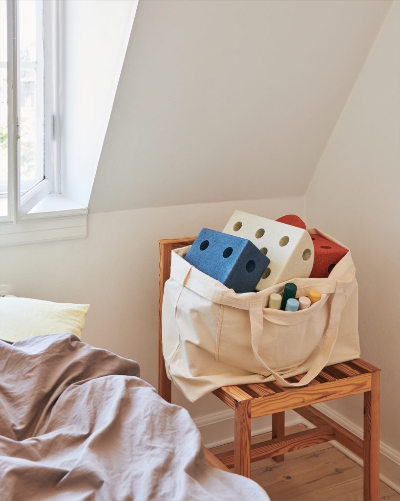 Travel Bag Canvas slide 4 4