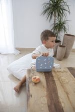 Tritan Snackbox Spaceship Dusty Blue Lifestyle 1