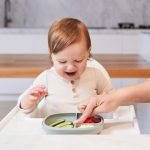 0007 2 in 1 suction plate lifestyle 17