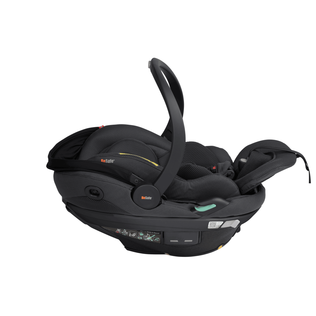 11043219 BeSafe Go Beyond2 Anthracite Mesh Side Lay flat scaled 1