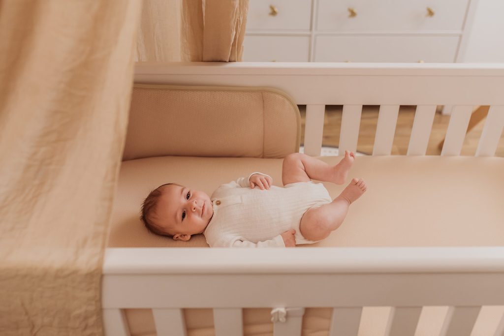 ABU PE Peach Lifestyle Bed Detail 5